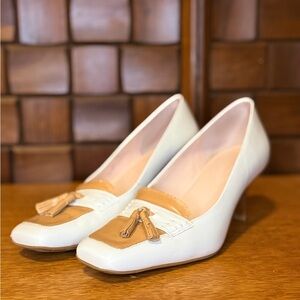 Vintage Talbots Cream and Tan Kitten Heel Loafers